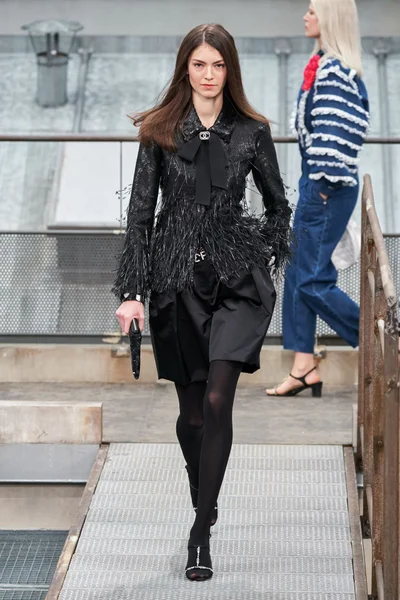 Look 66